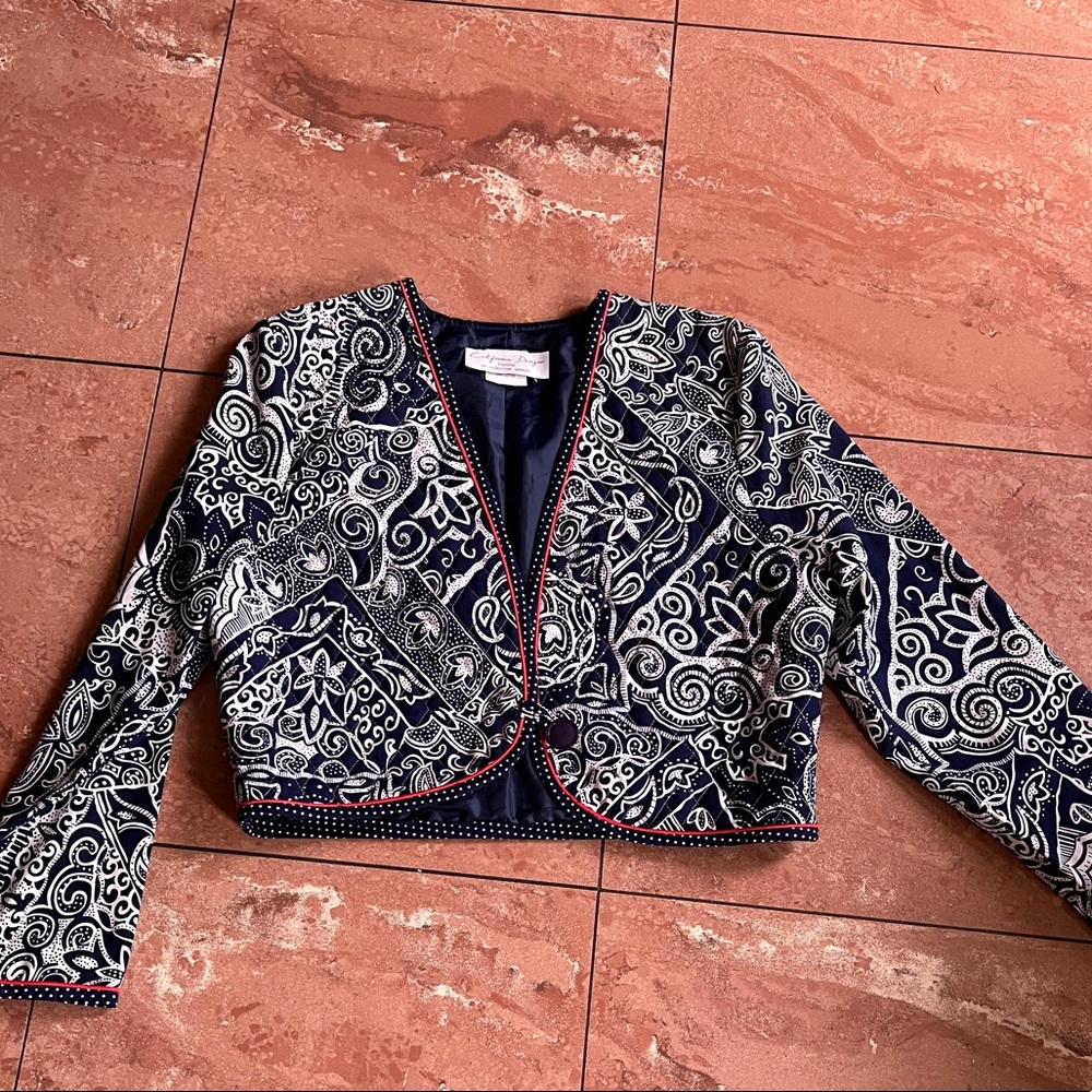 Dorothy Samual California design quilted cropped single button jacket sz 6